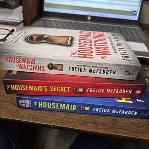 Freida McFadden Book Set